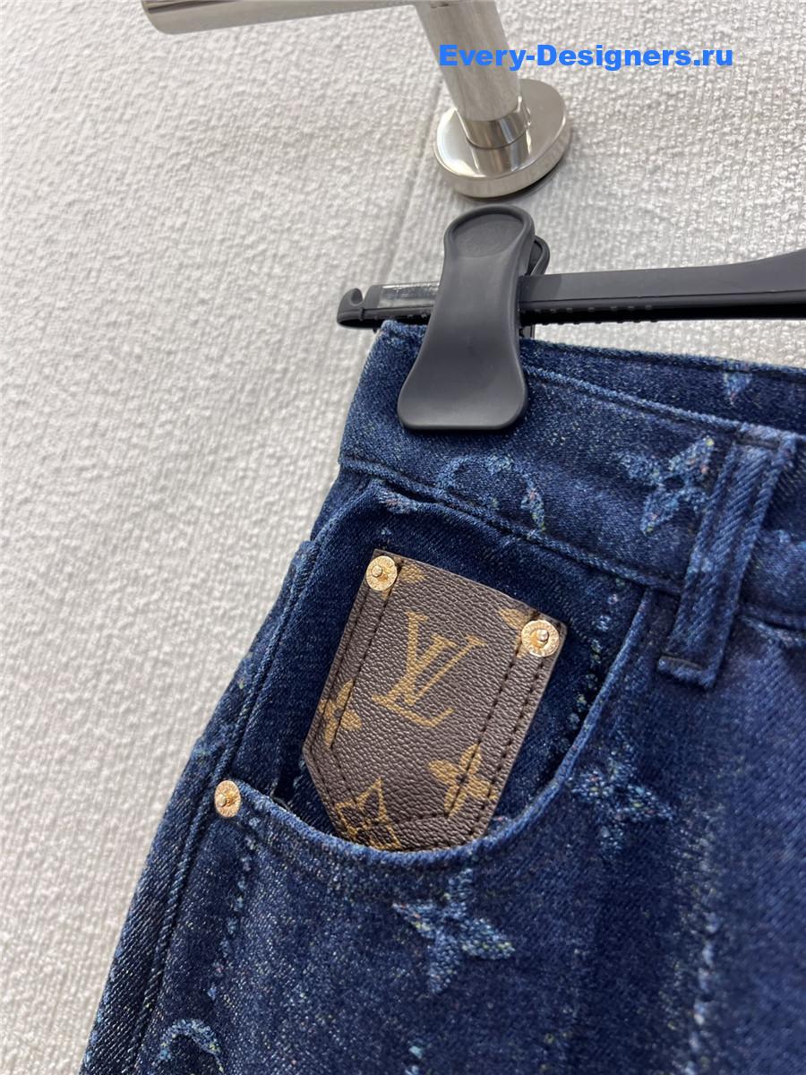 l0vis Vvtt0n monogram straight leg jeans