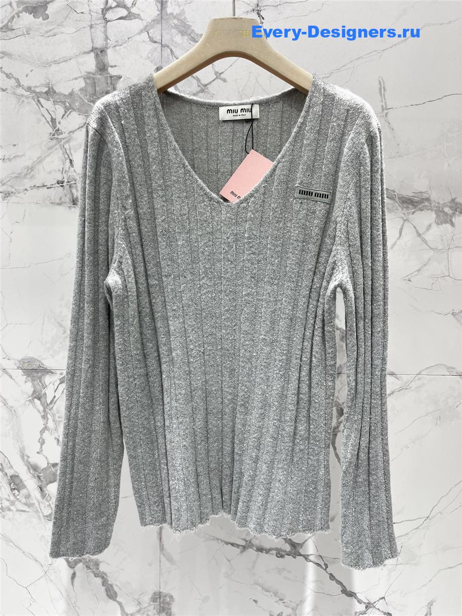 Miu Miu Grey V-neck Long-sleeved Knit Sweater