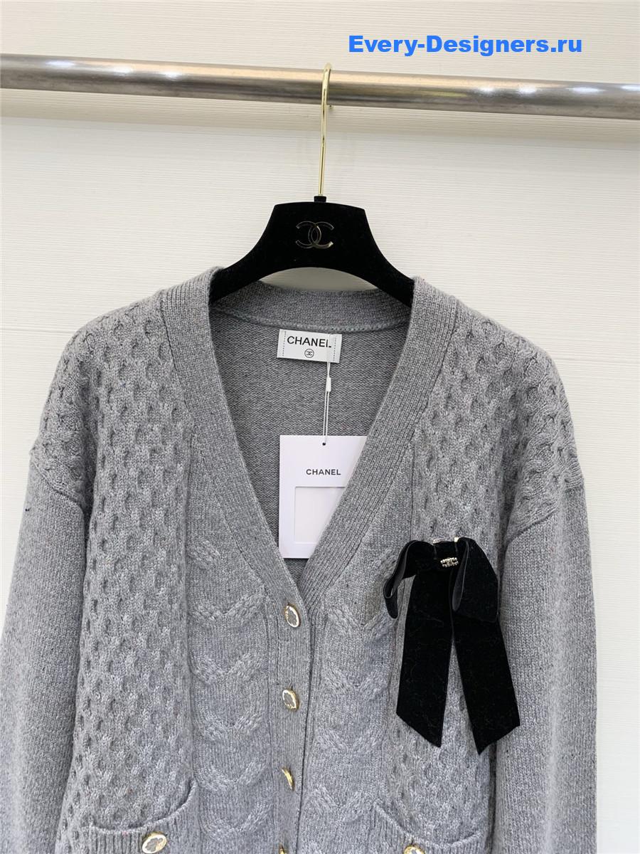 Ch**el grey bow knit v-neck cardigan