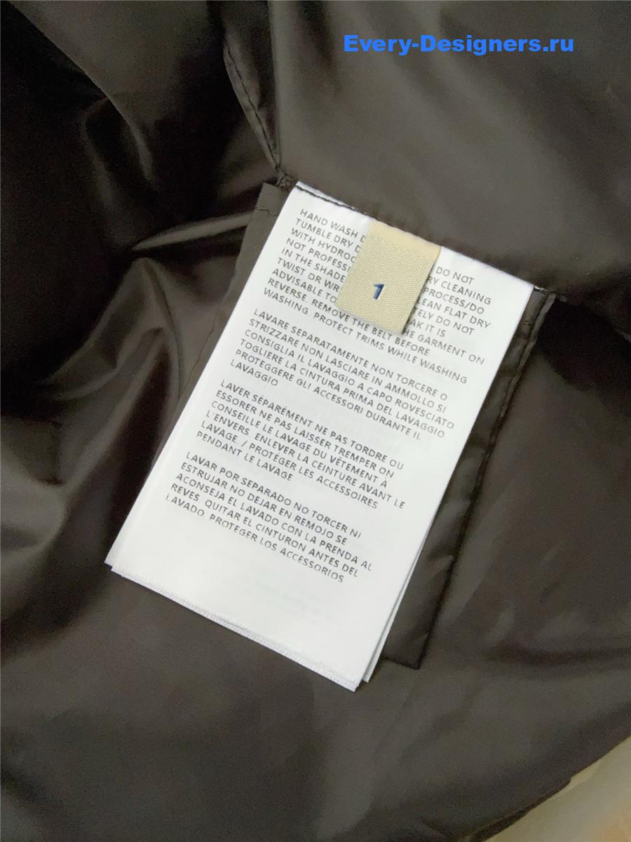Moncler White Ivory Wollemi Hooded Down Ski Jacket